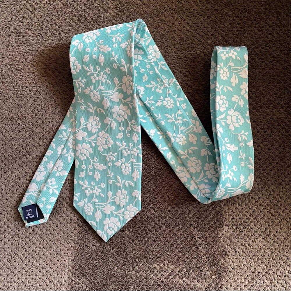 Paul Fredrick necktie 100% silk - Picture 9 of 11